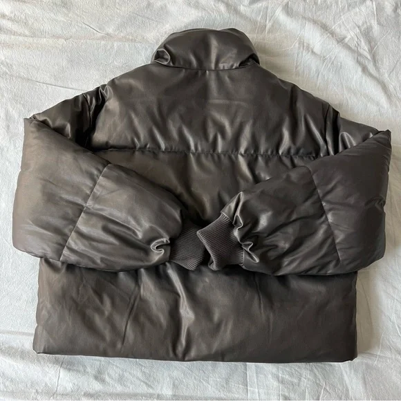 AE Vegan Leather Chill Puffer Jacket - Picture 8 of 9